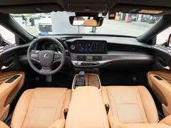 2021 Lexus LS 500h, чёрный — фото 13