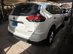 2021 Nissan X-Trail 2.0L CVT 2WD XL Premium, белый — фото 15