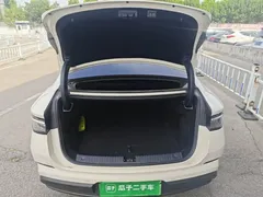 海豹07 DM-i 2026款 DM-i 1.5T 230km 旗舰型, белый — фото 19