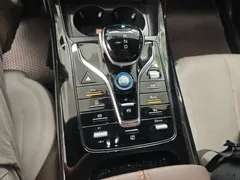 2023 BYD Qin PLUS DM-i 55KM, белый — фото 14
