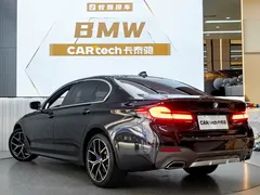 2021 BMW 5 Series 530Li Premium M Sport Package, чёрный — фото 6