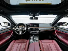 2021 BMW 5 Series 530Li Premium M Sport Package, чёрный — фото 14