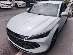 2024 BYD Qin L DM-i 80KM, белый — фото 1