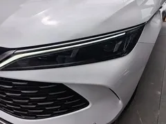 2024 BYD Qin L DM-i 80KM, белый — фото 24