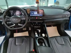 2021 Hyundai Elantra 1.5L CVT LUX, синий — фото 10