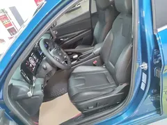 2021 Hyundai Elantra 1.5L CVT LUX, синий — фото 15