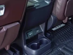 2021 Toyota Sienna 2.5L, белый — фото 13