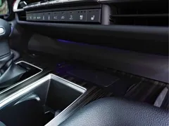 2021 Toyota Sienna 2.5L, белый — фото 33
