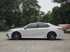 2021 Toyota Camry 2.0S, белый — фото 4