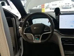 2025 BYD Song PLUS DM-i 112KM, белый — фото 11
