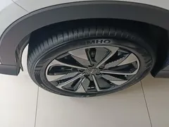 2025 BYD Song PLUS DM-i 112KM, белый — фото 23