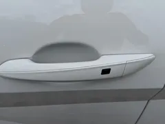 2023 Hyundai Elantra 1.5L CVT LUX, белый — фото 7