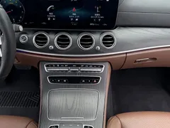 2021 Mercedes-Benz E-Class E 300 L Sport Luxury, белый — фото 20