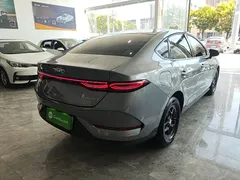 2025 BYD Qin PLUS DM-i 55KM — фото 7