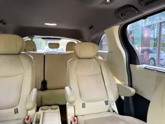 2021 Toyota Sienna 2.5L Hybrid Luxury, чёрный — фото 9