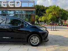 2021 Toyota Sienna 2.5L Hybrid Luxury, чёрный — фото 11