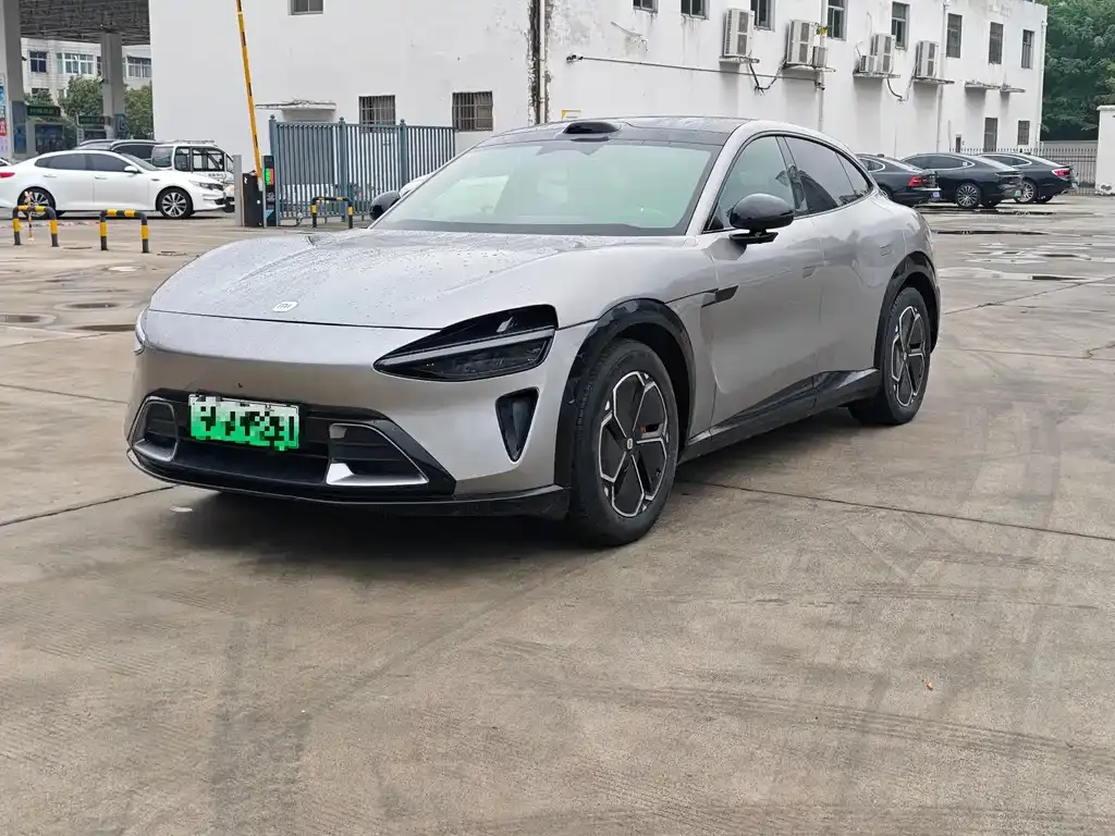 2025 Xiaomi YU7 4WD Max