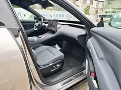2025 Xiaomi YU7 4WD Max — фото 4