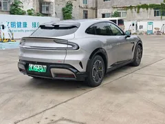 2025 Xiaomi YU7 4WD Max — фото 8