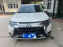 2021 Mitsubishi Outlander 2.4L, белый — фото 2