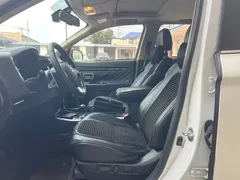2021 Mitsubishi Outlander 2.4L, белый — фото 4