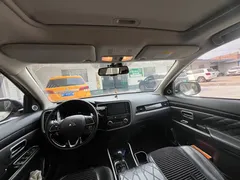 2021 Mitsubishi Outlander 2.4L, белый — фото 6
