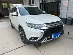2021 Mitsubishi Outlander 2.4L, белый — фото 9