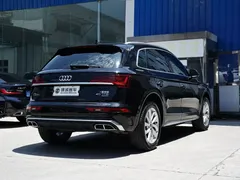 2022 Audi Q5L 40T, чёрный — фото 5