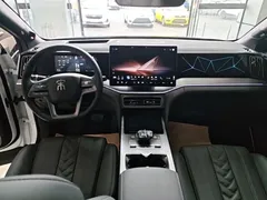 2025 BYD Song L PHEV 160km, белый — фото 10