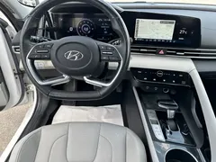 2021 Hyundai Elantra 1.5L CVT LUX, белый — фото 12