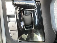 2021 Hyundai Elantra 1.5L CVT LUX, белый — фото 16
