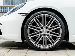 2022 Porsche 718 Boxster 2.0T, белый — фото 16