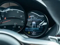 2022 Porsche 718 Boxster 2.0T, белый — фото 25