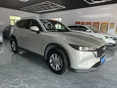 2022 Mazda CX-5 2.0L — фото 3