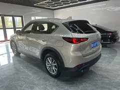 2022 Mazda CX-5 2.0L — фото 4