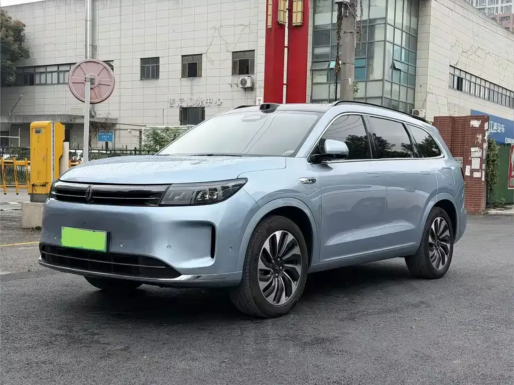 2024 Aito M7 1.5T Smart Driving 4WD Max 5-seat