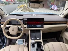 2024 Aito M7 1.5T Smart Driving 4WD Max 5-seat, синий — фото 6