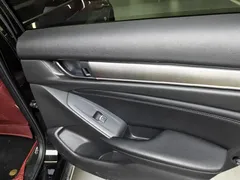 2022 Honda Accord 2.0L Hybrid, чёрный — фото 12