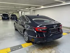 2022 Honda Accord 2.0L Hybrid, чёрный — фото 18