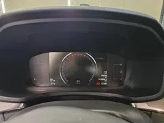 2022 Volvo S60 B4, белый — фото 5