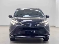 2023 Toyota Sienna 2.5L Hybrid Comfort, чёрный — фото 2