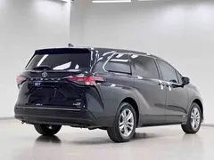 2023 Toyota Sienna 2.5L Hybrid Comfort, чёрный — фото 28