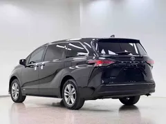 2023 Toyota Sienna 2.5L Hybrid Comfort, чёрный — фото 30