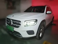 2023 Mercedes-Benz GLB 220, белый — фото 1