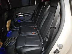 2023 Mercedes-Benz GLB 220, белый — фото 13