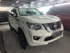 2020 Nissan Terra 2.5L XV 4WD, белый — фото 4