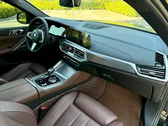 2022 BMW X6 Premium M Sport Package, чёрный — фото 13