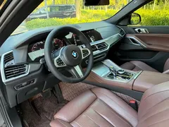 2022 BMW X6 Premium M Sport Package, чёрный — фото 18