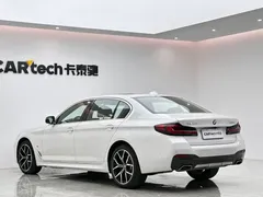 2023 BMW 5 Series 530Li Premium M Sport Package, белый — фото 3