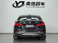 2022 BMW 5 Series 530Li Premium M Sport Package, чёрный — фото 8